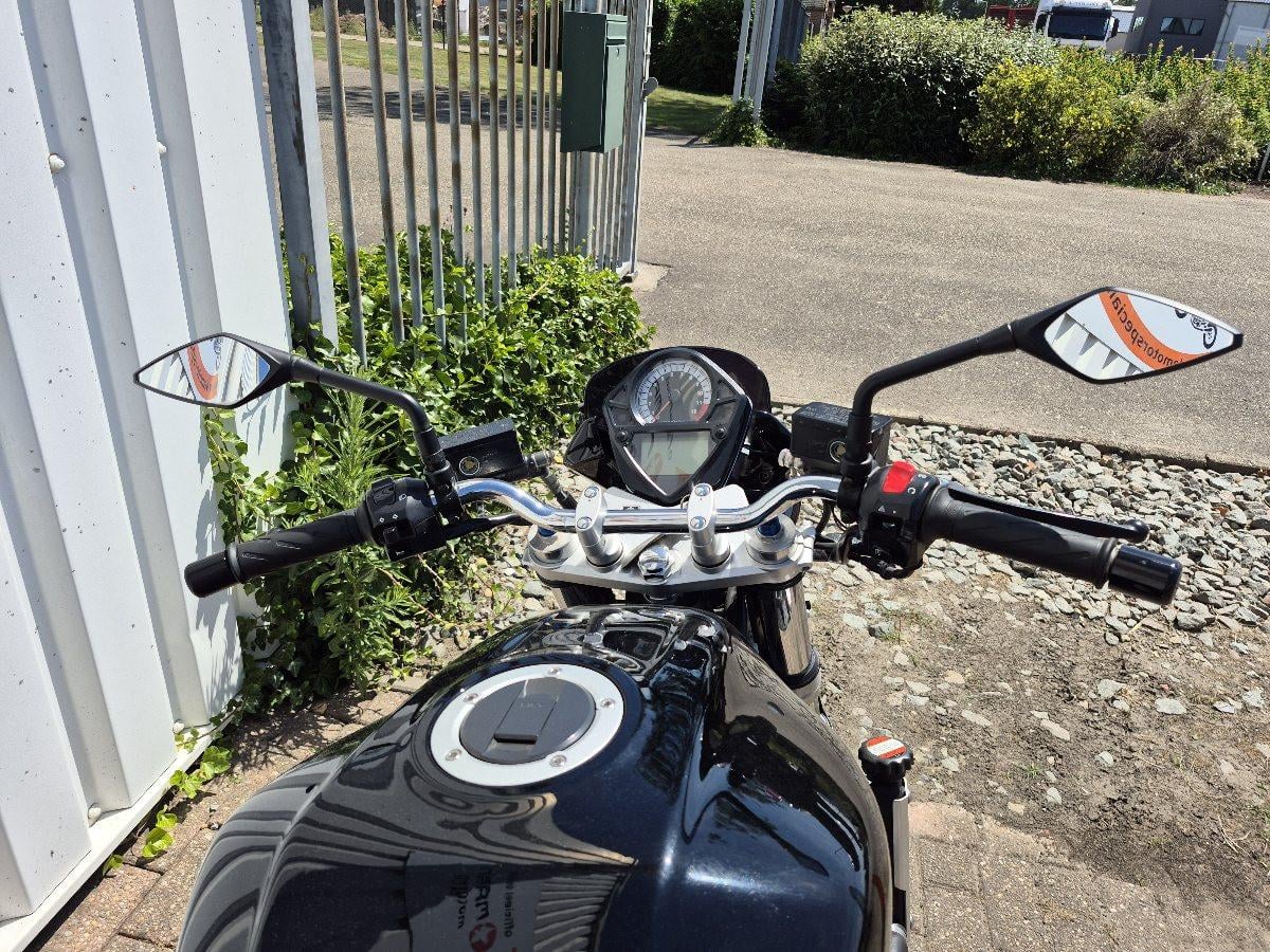 Suzuki SV1000N uit 2006, dikke naked bike
