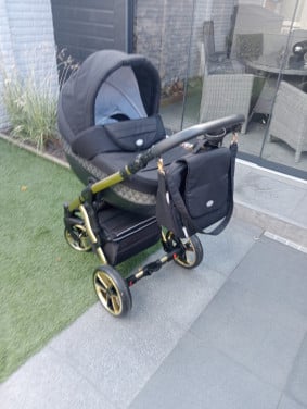 Hele mooie fijne kinderwagen