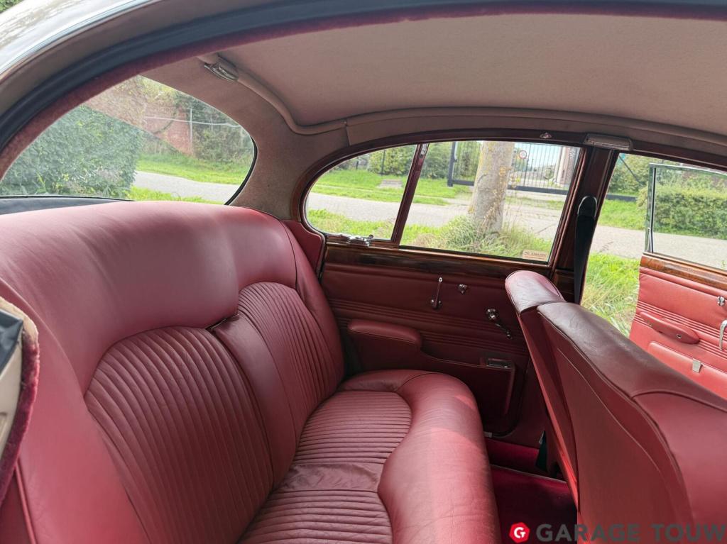 Jaguar S-Type 3.4 s-type origineel nl, 2e eigenaar btw auto!