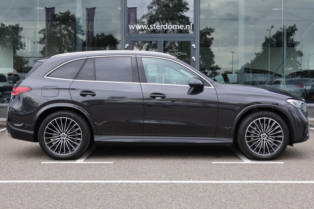 Mercedes-Benz Glc 300e 4matic amg l airmatic l gestuurde achteras l panoram