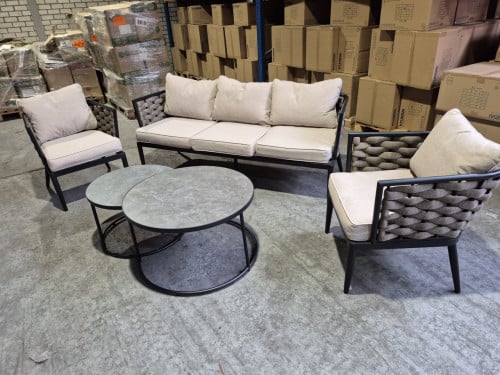 Loungeset bank met 2 fauteuils  en bijzettafel