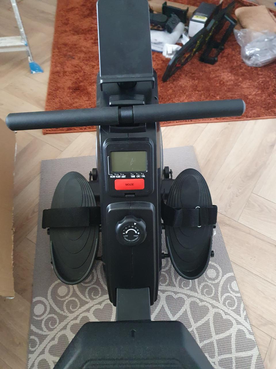 Magnetisch roeiapparaat / roeitrainer – gebruikt, werkt goed