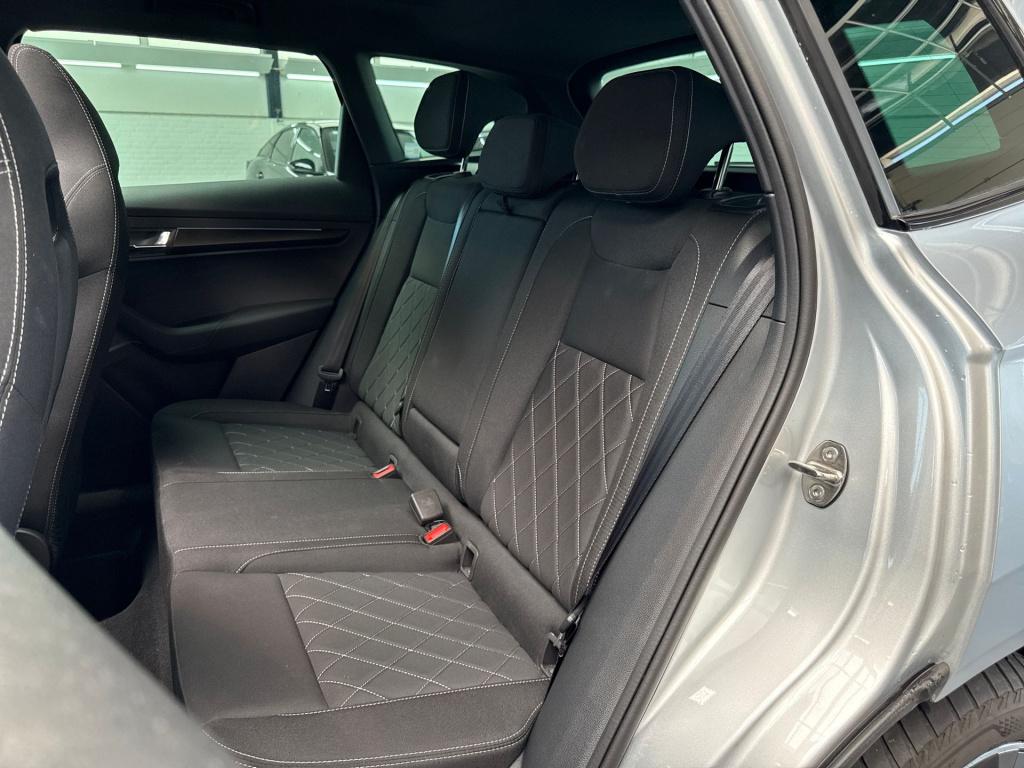 Skoda Karoq 1.5 tsi act sportline business