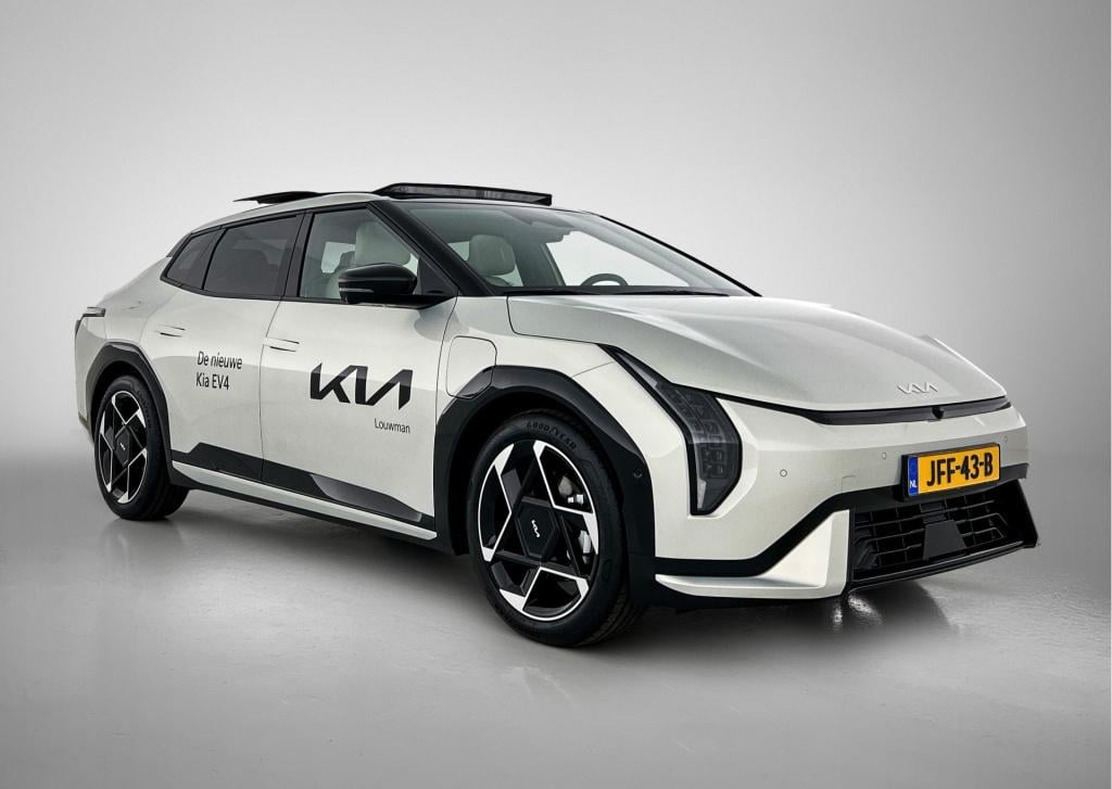 Kia Ev4 gt-plusline 81.4 kwh | 10 jaar garantie | panoramadak | leder | veh