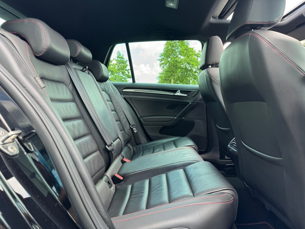 Volkswagen Golf 2.0 tsi gti performance * panoramadak * leer * xenon * navi