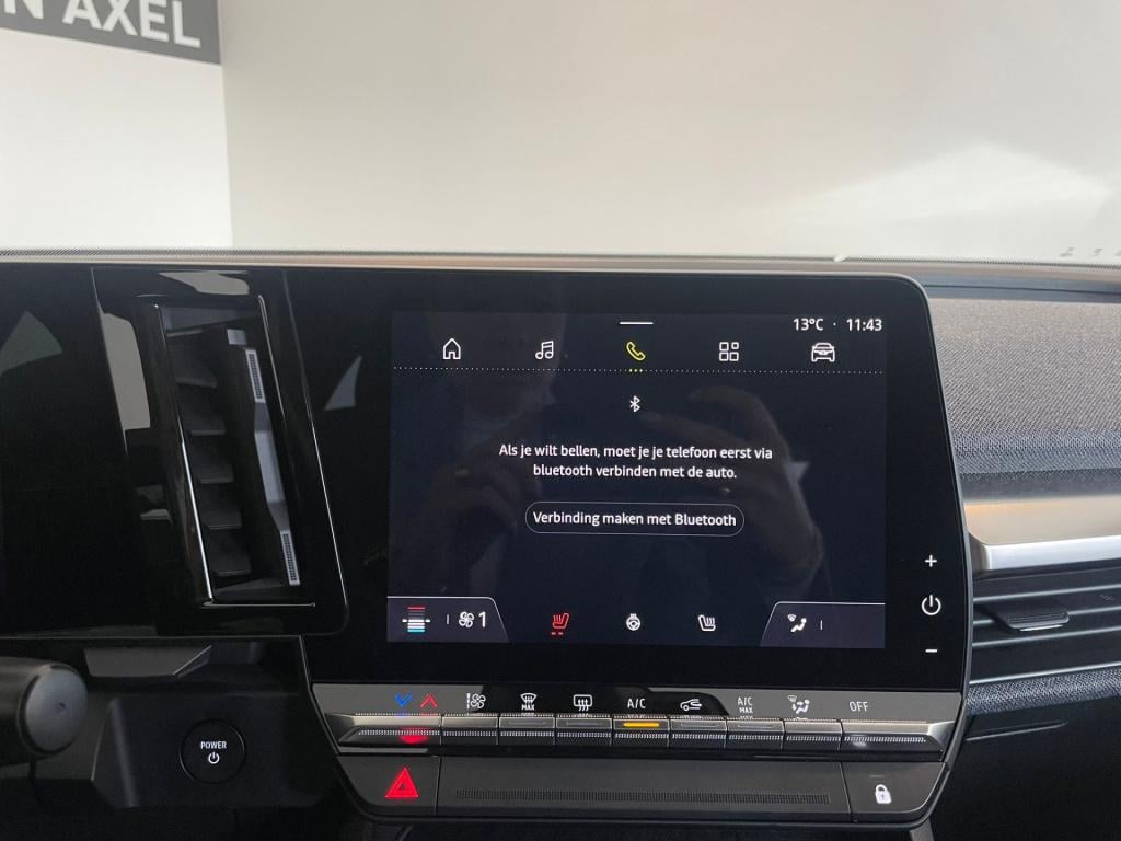 Renault Megane E-tech ev40 boost charge equilibre
