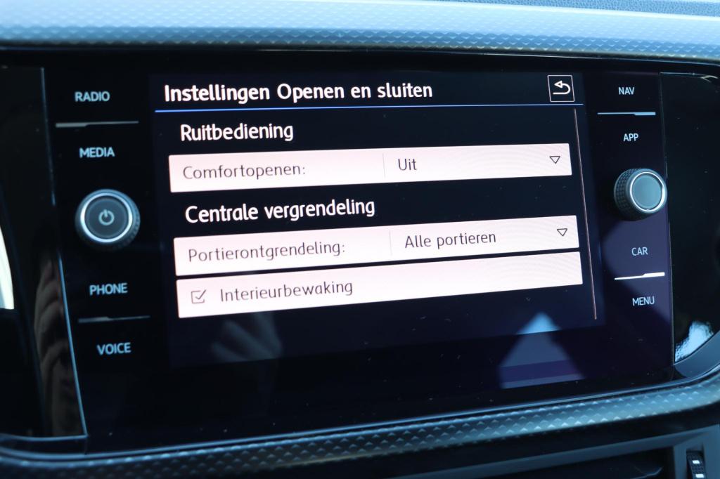 Volkswagen T-cross 1.0 tsi life adaptive | carplay | sensoren