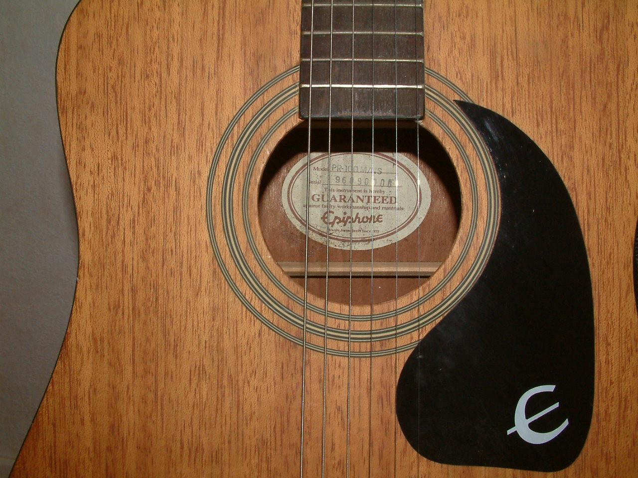 Epiphone western  incl koffer  1997  goede klank