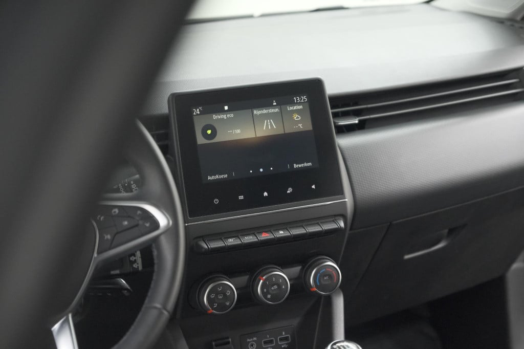Renault Clio tce 90 equilibre | parkeersensoren | apple carplay | navigatie