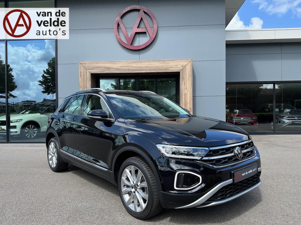 Volkswagen T-roc 1.5 tsi 150pk dsg style carplay | camera | keyless | elek.