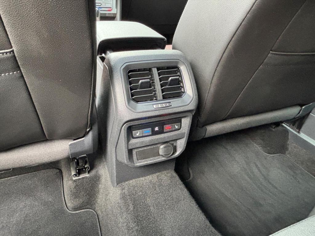 Volkswagen Tiguan 1.4 tsi ehybrid elegance 245pk dsg 6|panodak|leder| trekh