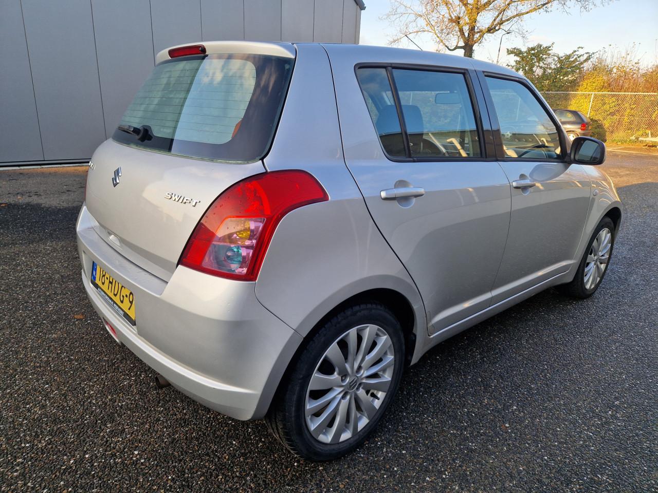 Suzuki Swift 1.3 Comfort