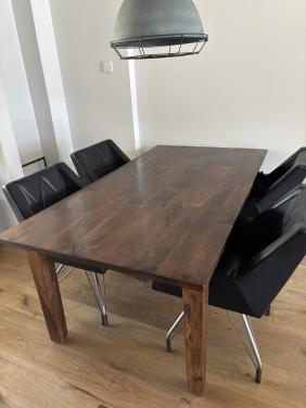Massief eiken eettafel