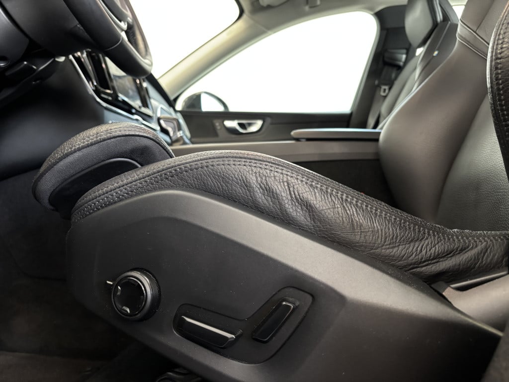 Volvo XC60 automaat 2.0 t5 momentum