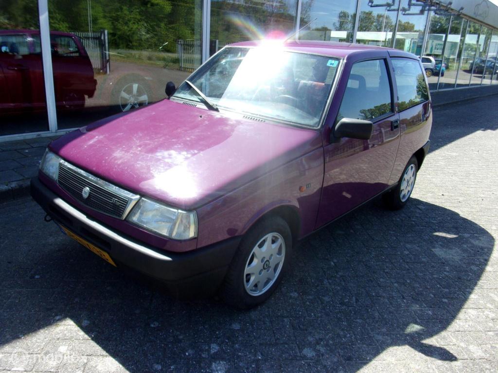 Lancia Y 10 1.1 junior