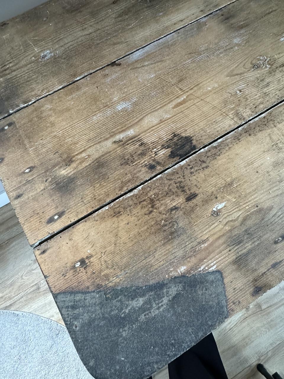 Uniek en oud bureau!