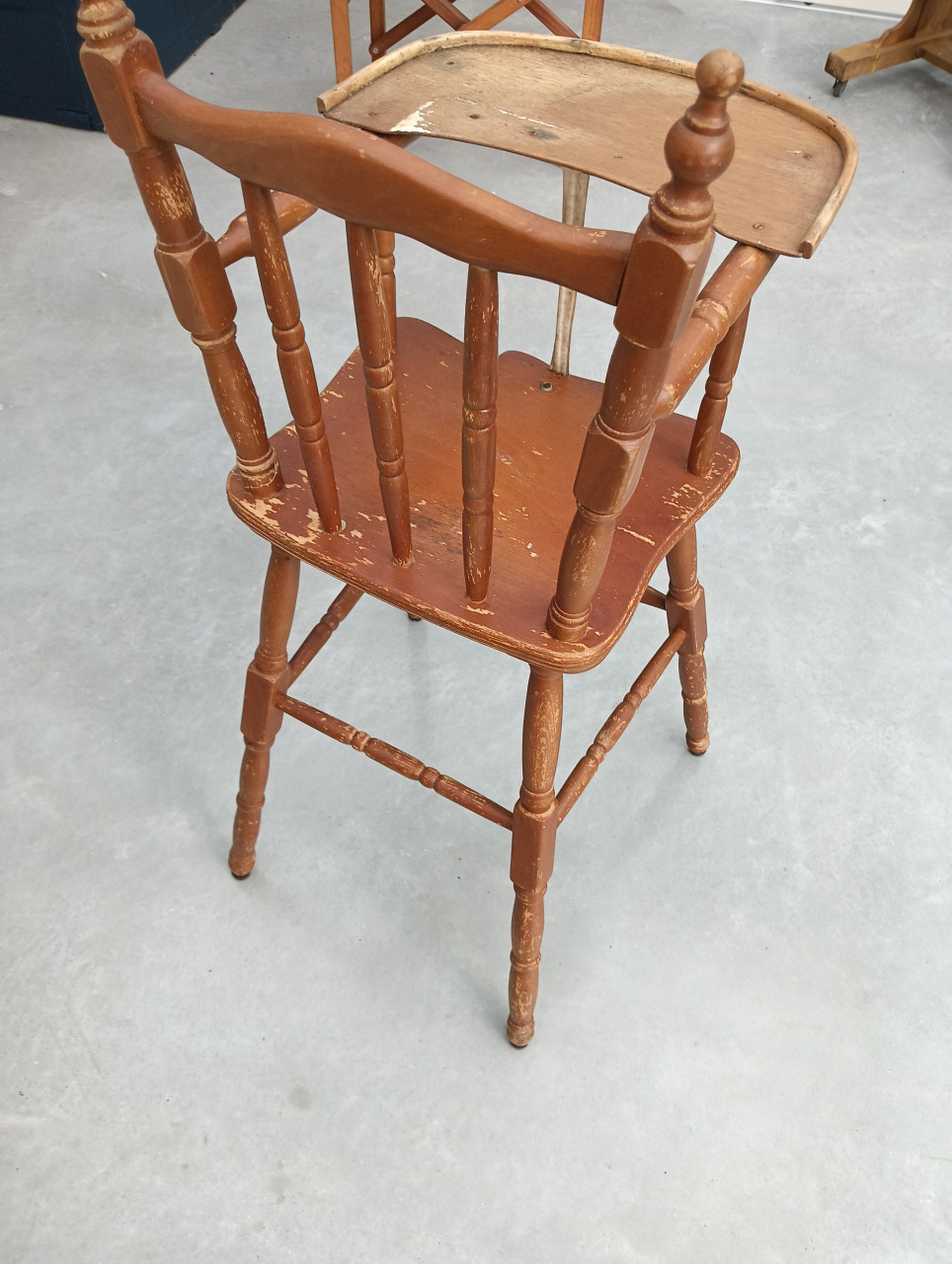 Vintage houten kinderstoel