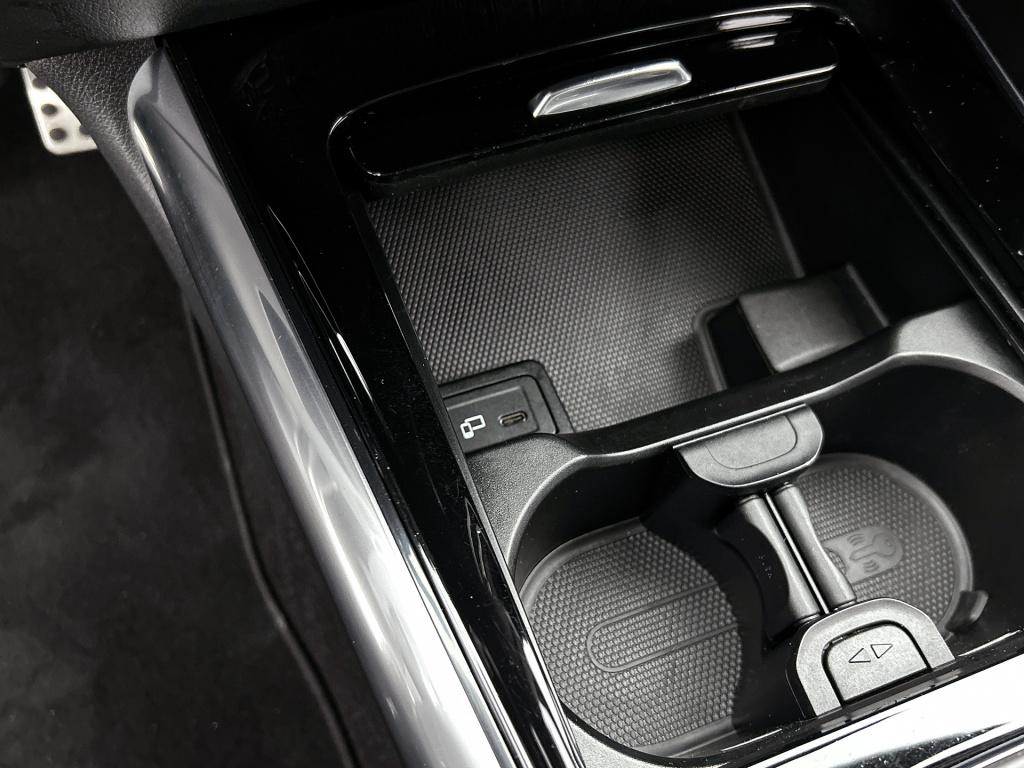 Mercedes-Benz B-Klasse 200 business solution amg | wegklapbare trekhaak | s