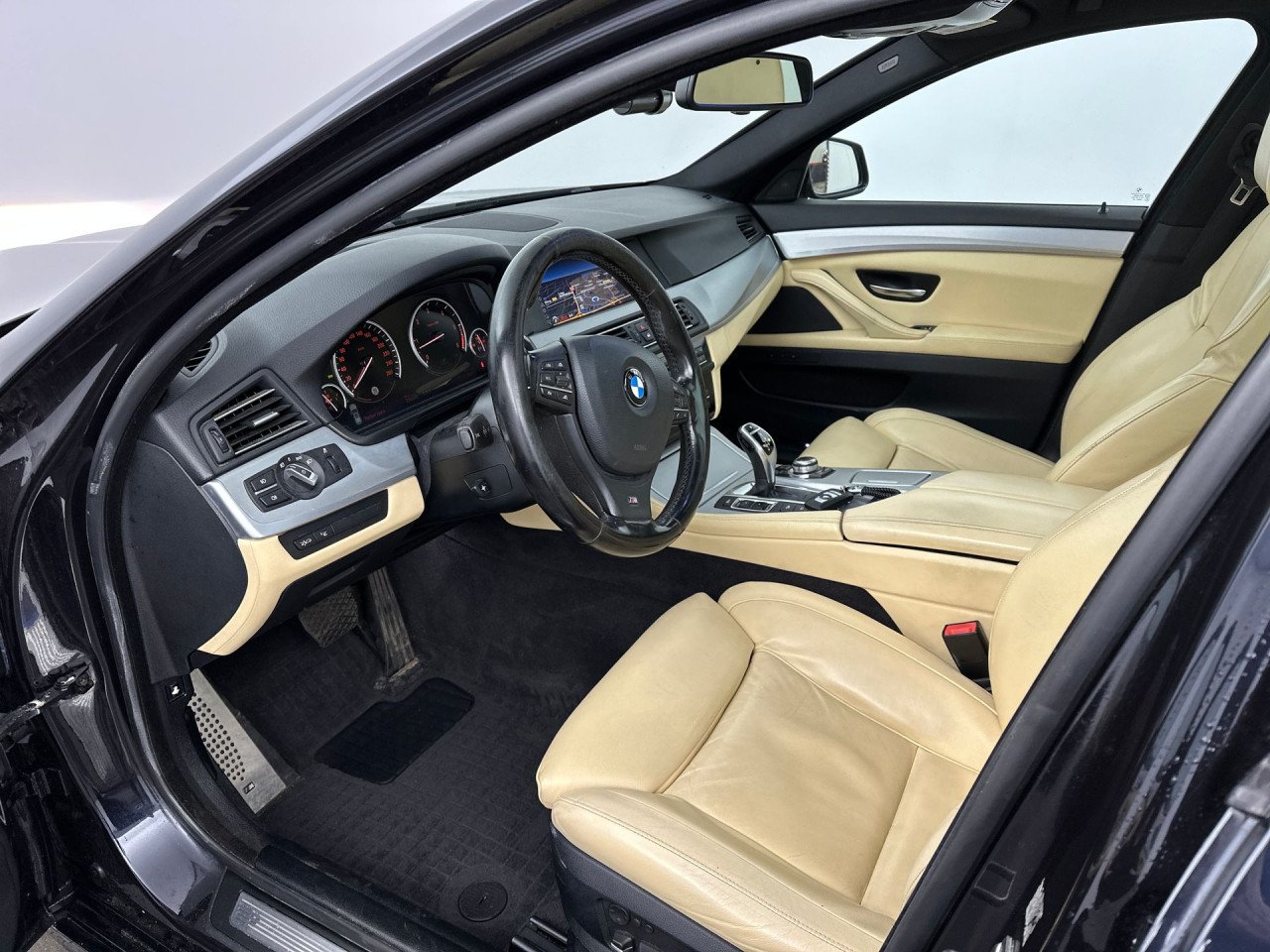BMW 535d Touring xDrive | Individual | M Sport | Panoramadak