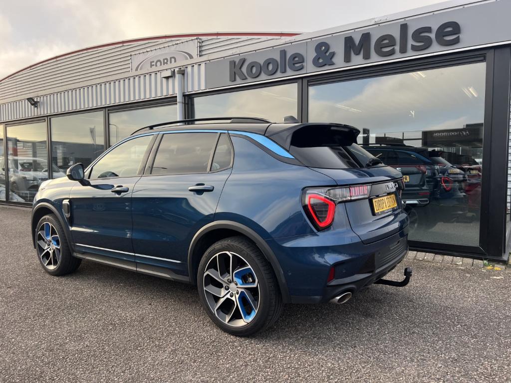 Lynk & Co 01 1.5 261pk phev 7dcth plug in hybrid ,trekhaak , pano dak , 360