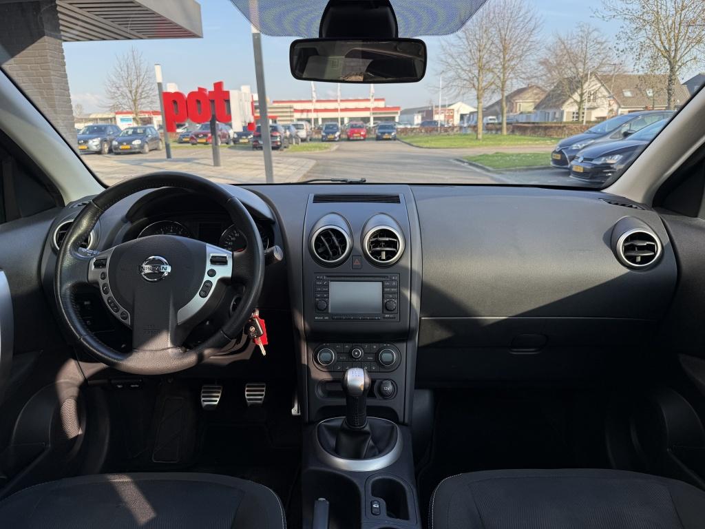 Nissan Qashqai 1.6 connect edition // trekhaak //