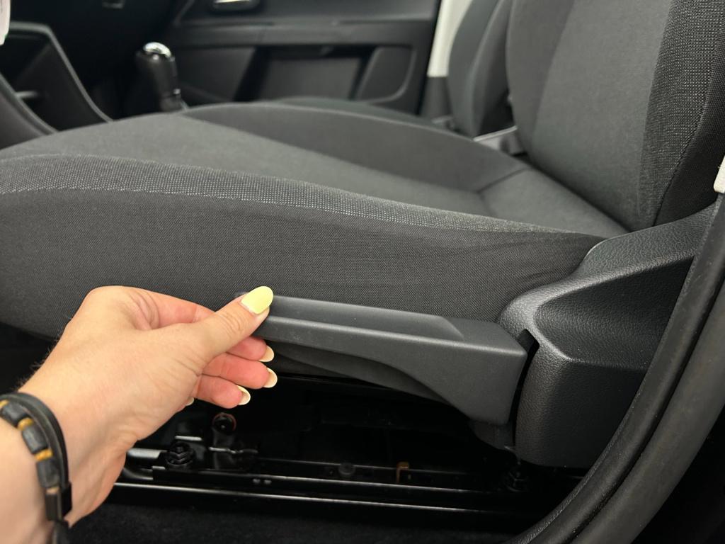 Volkswagen UP! occasion 1.0 bmt move up! | zwart | tweedehands volkswagen u