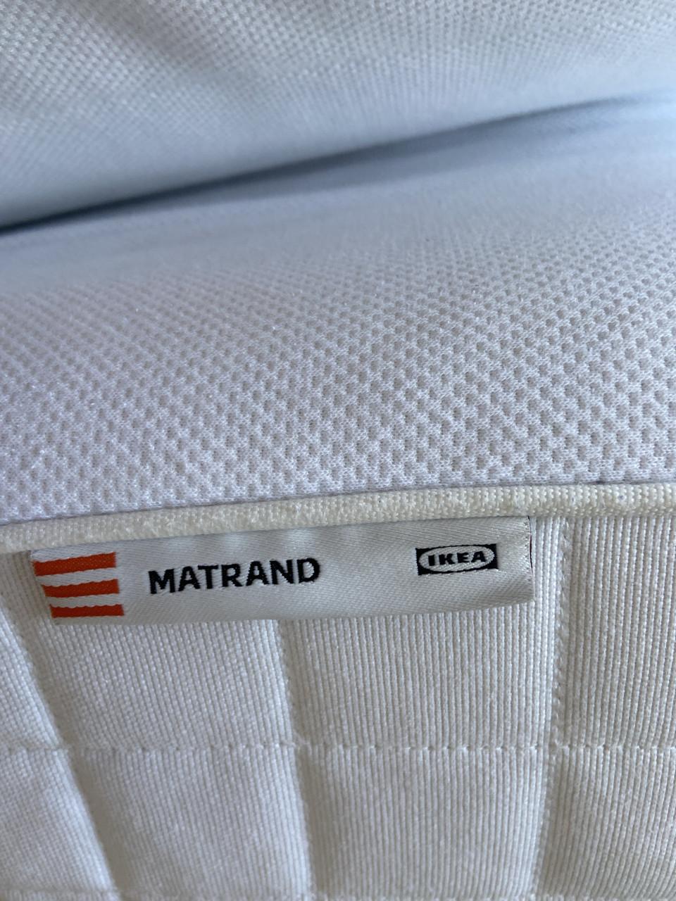 Gratis tweepersoons bed massief eiken