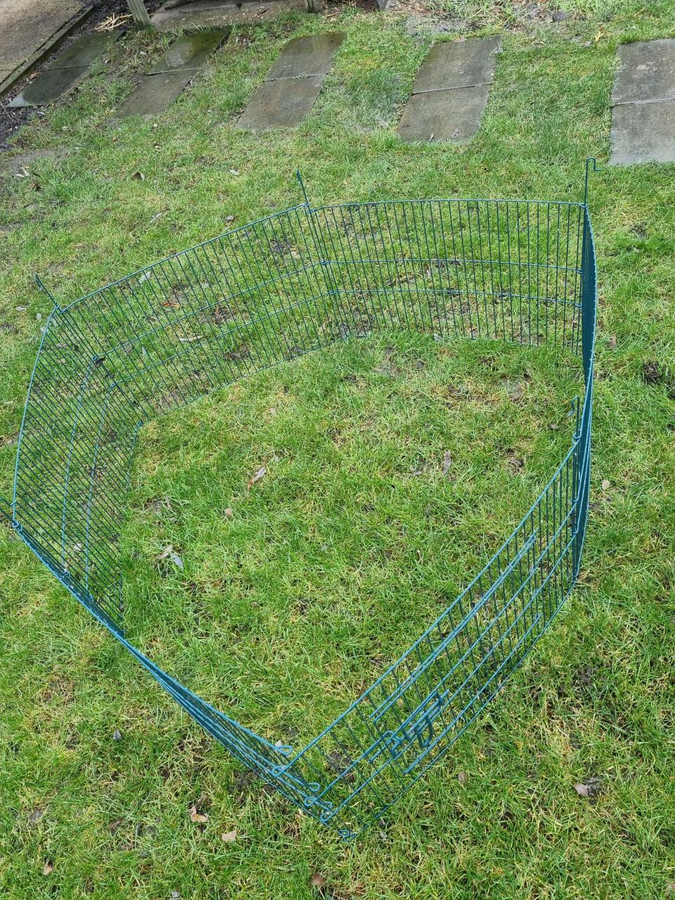 Konijnenhok plus rennetjes