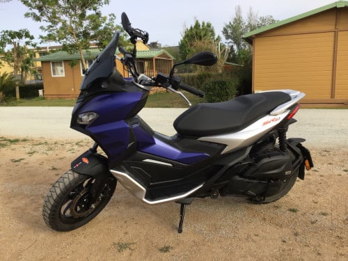 Aprilia SR 200 GT motorscooter