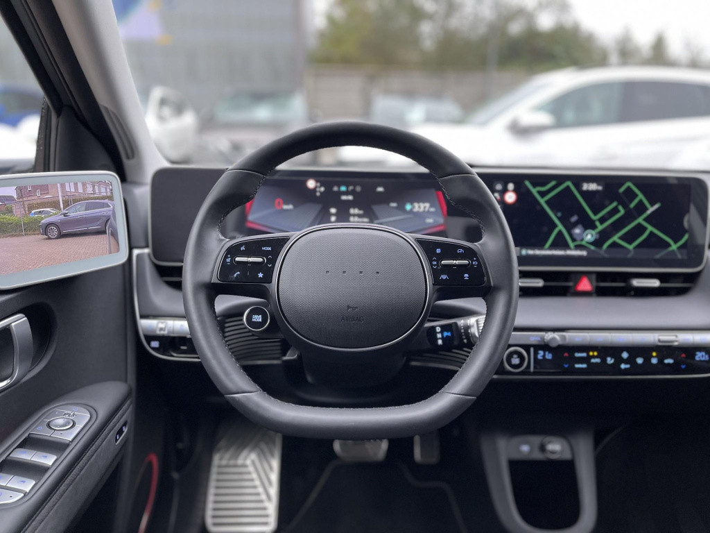 Hyundai Ioniq 5 lounge awd 77.4 kwh hyundai ioniq 5 lounge awd 77 kwh panor