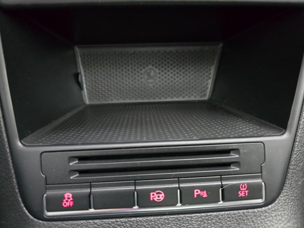 Volkswagen Tiguan occasion 2.0 tsi sport&style 4motion met panoramadak en c
