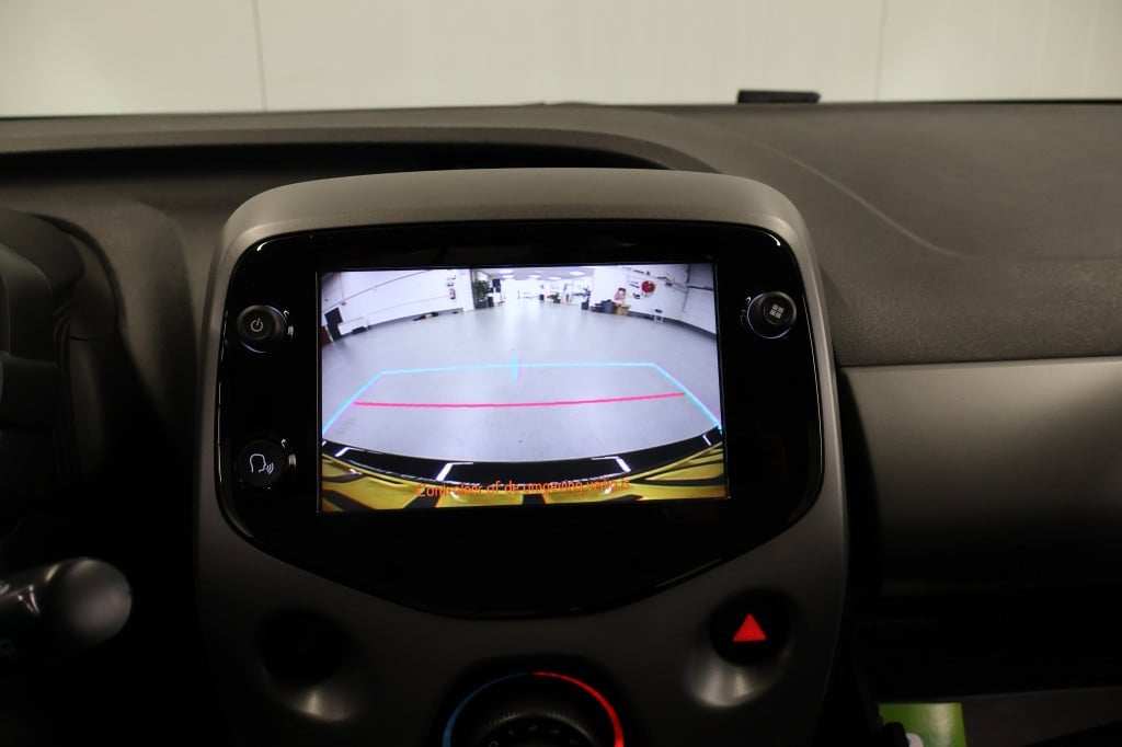 Toyota Aygo 1.0 vvt-i x-play ltd