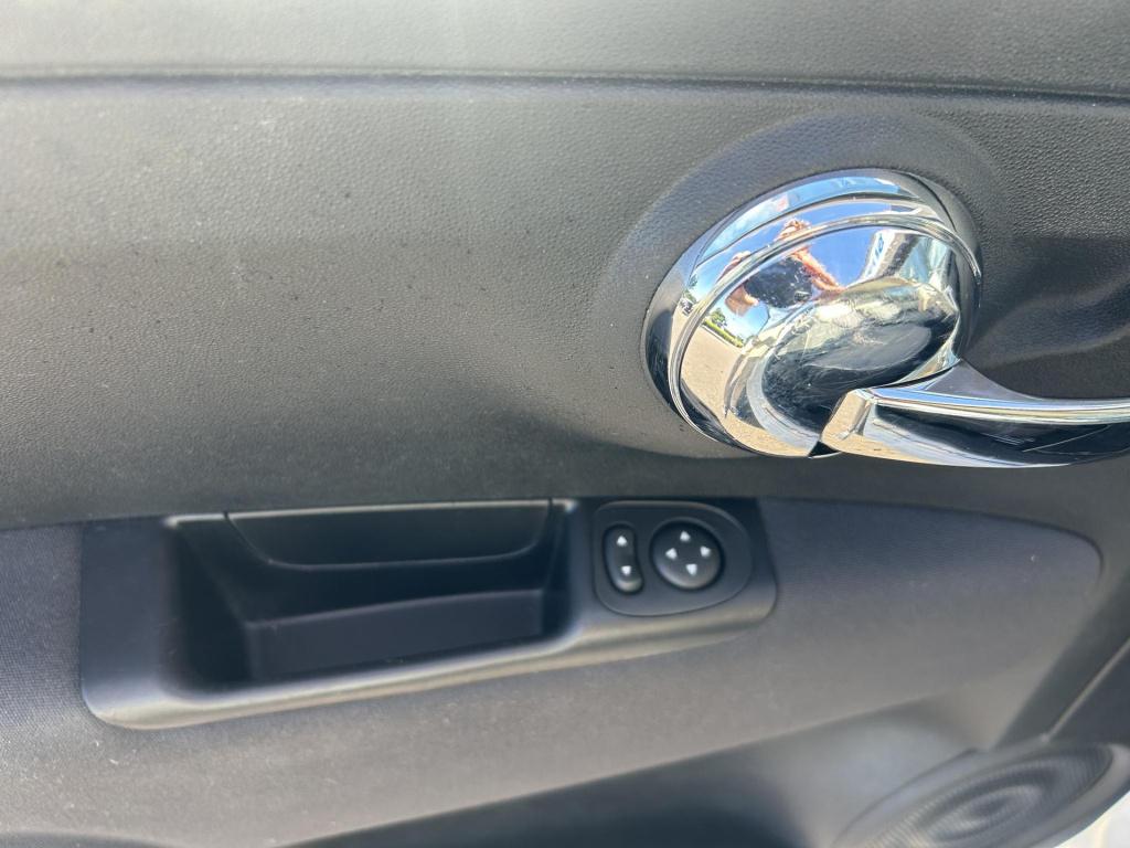 Fiat 500 1.0 hybrid launch edition