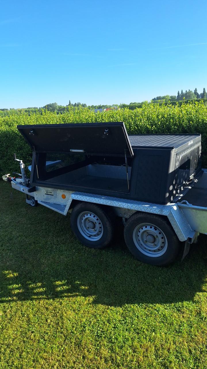 Alucab hilux