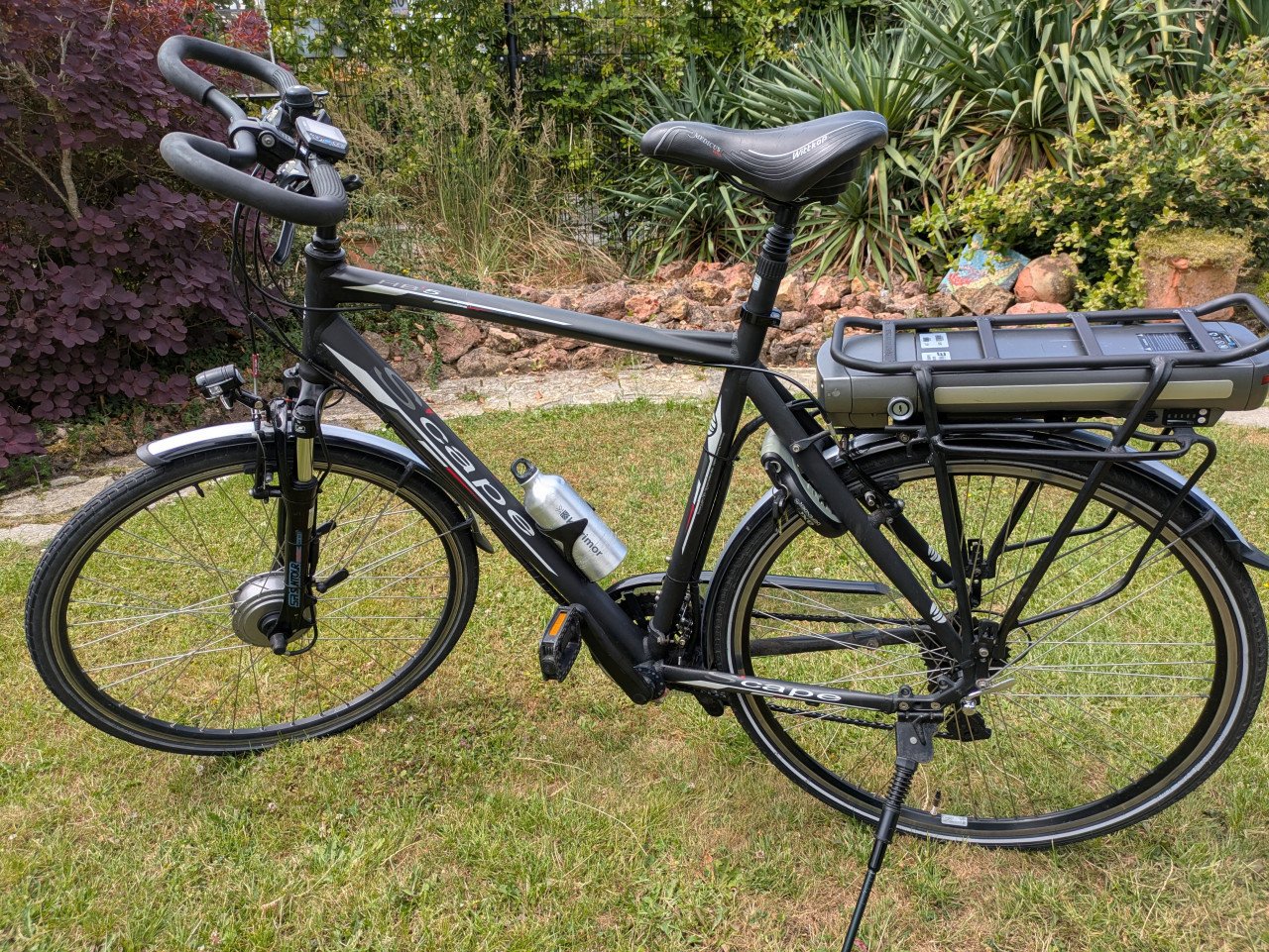 Nette sportieve E-bike. Geheel in orde.