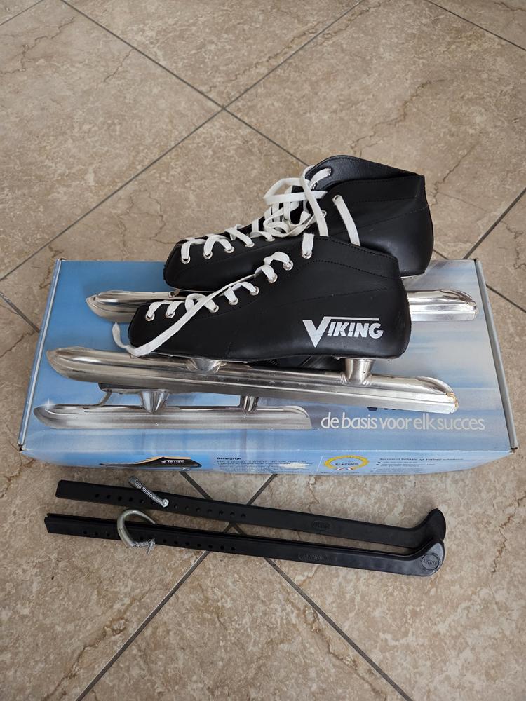 Schaatsen lage noren maat 40