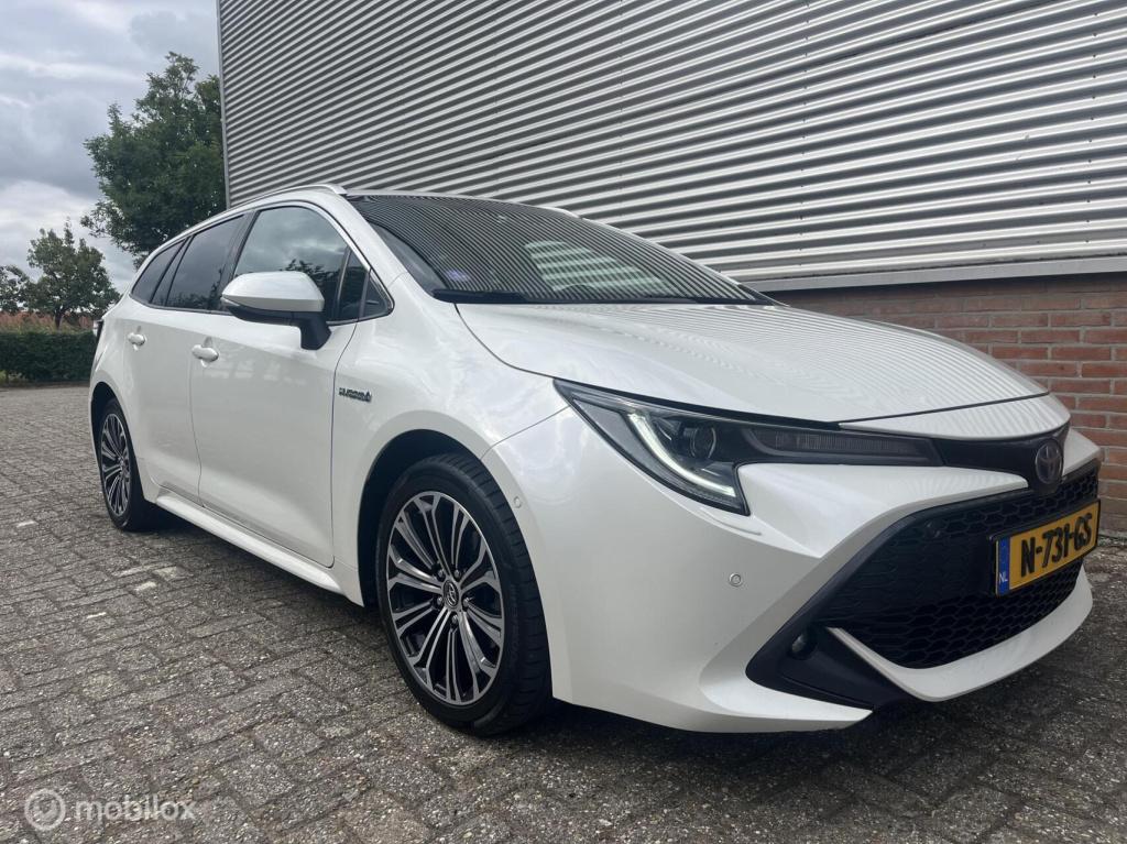 Toyota Corolla Touring Sports 1.8 hybrid dynamic || adapt. cruise | carplay