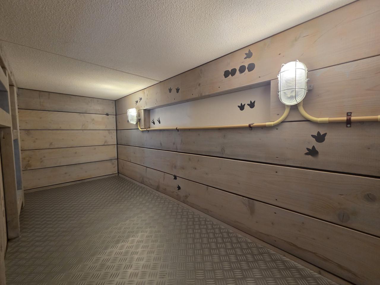 Kinderbed met speelhut