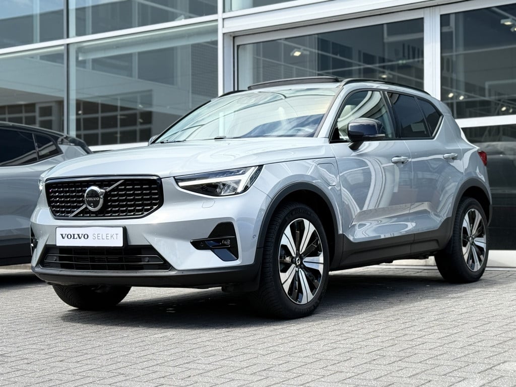 Volvo XC40 t4 211pk recharge ultimate dark| full options !!