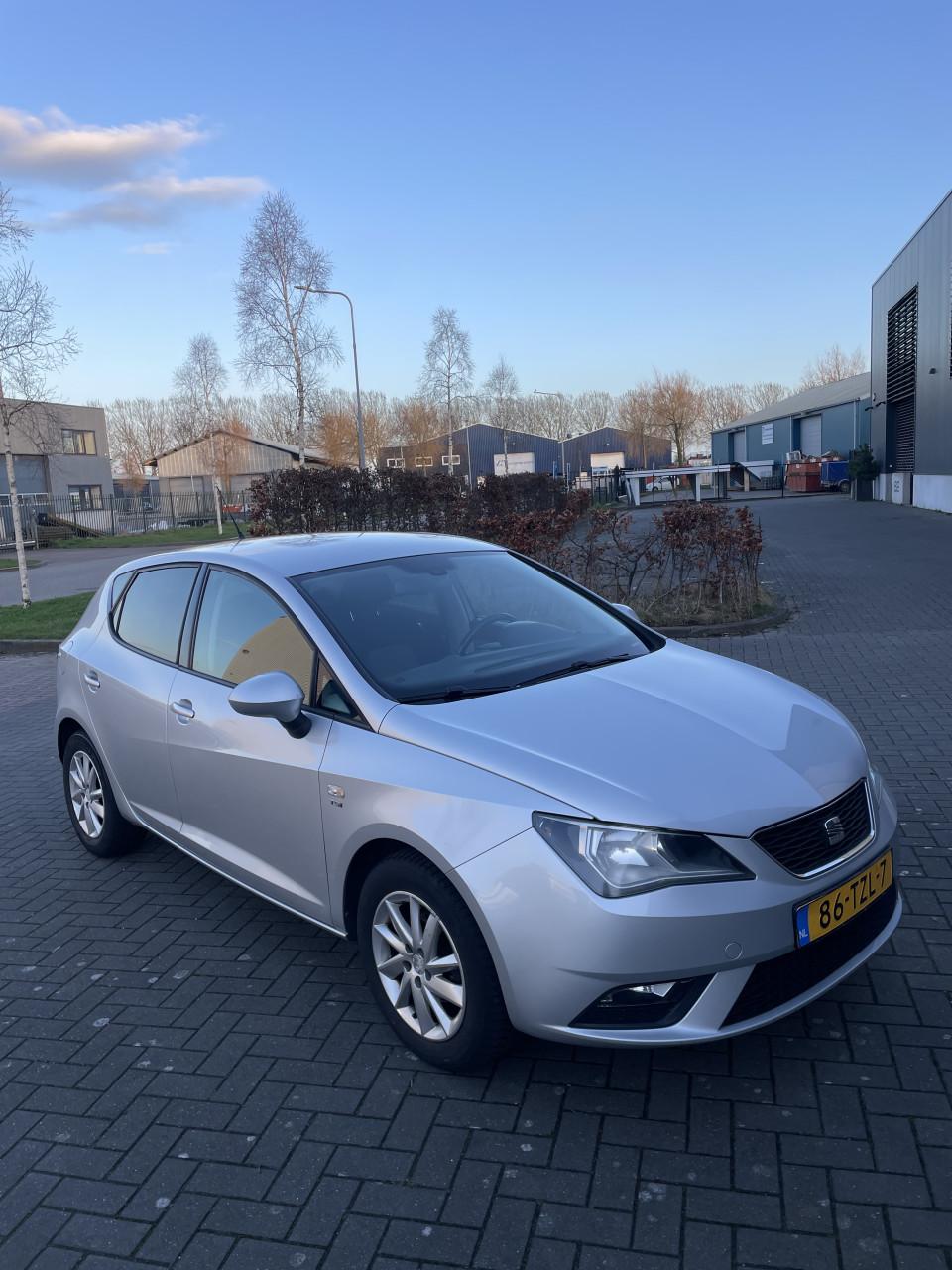 Seat Ibiza 1.2 TSI 77KW 2012 Grijs | NAP
