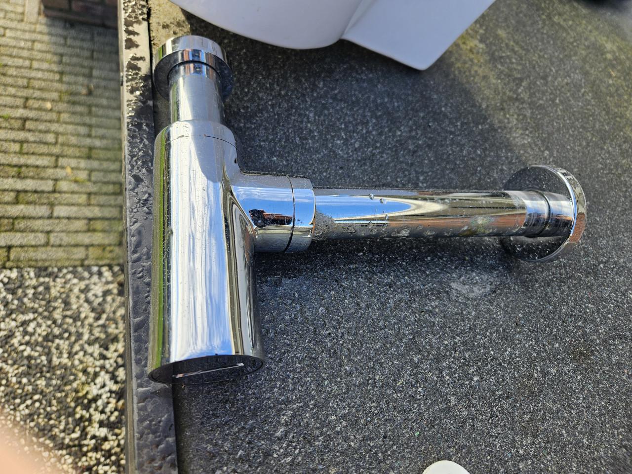 Wc fonteintje compleet te koop.