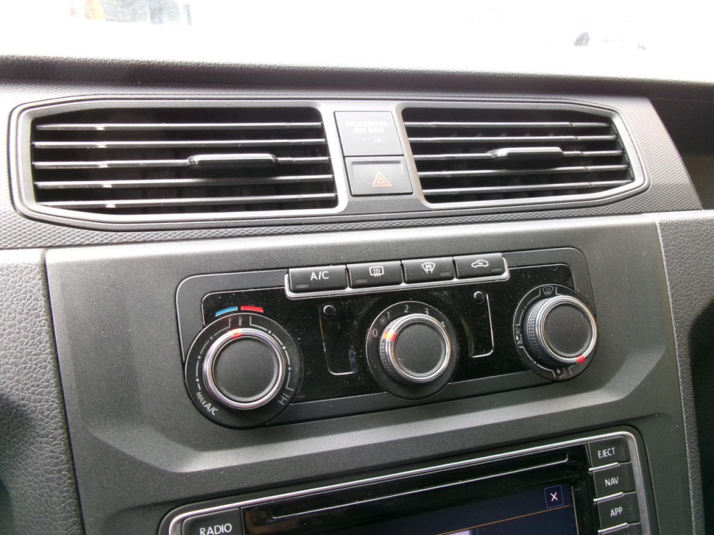 Volkswagen Caddy 2.0 tdi, airco, cr.contr., nav., pdc, enz.