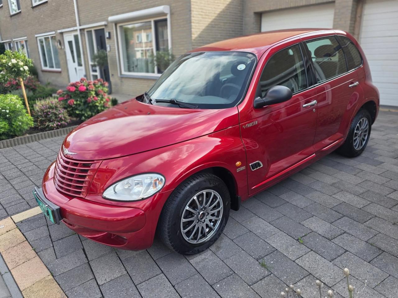 Auto Garant Biedt Aan: Chrysler PT Cruiser 2.0i limited edition
