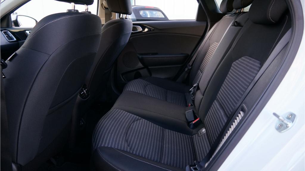 Kia Ceed Sportswagon 1.6 gdi phev dynamicplusline rijklaar incl garantie