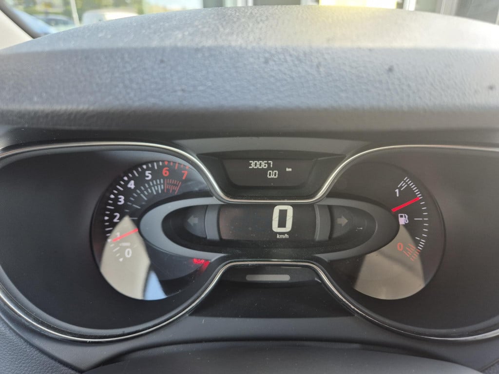 Renault Captur 1.3 tce 130 intens camera, navigatie, trekhaak, pack easy li