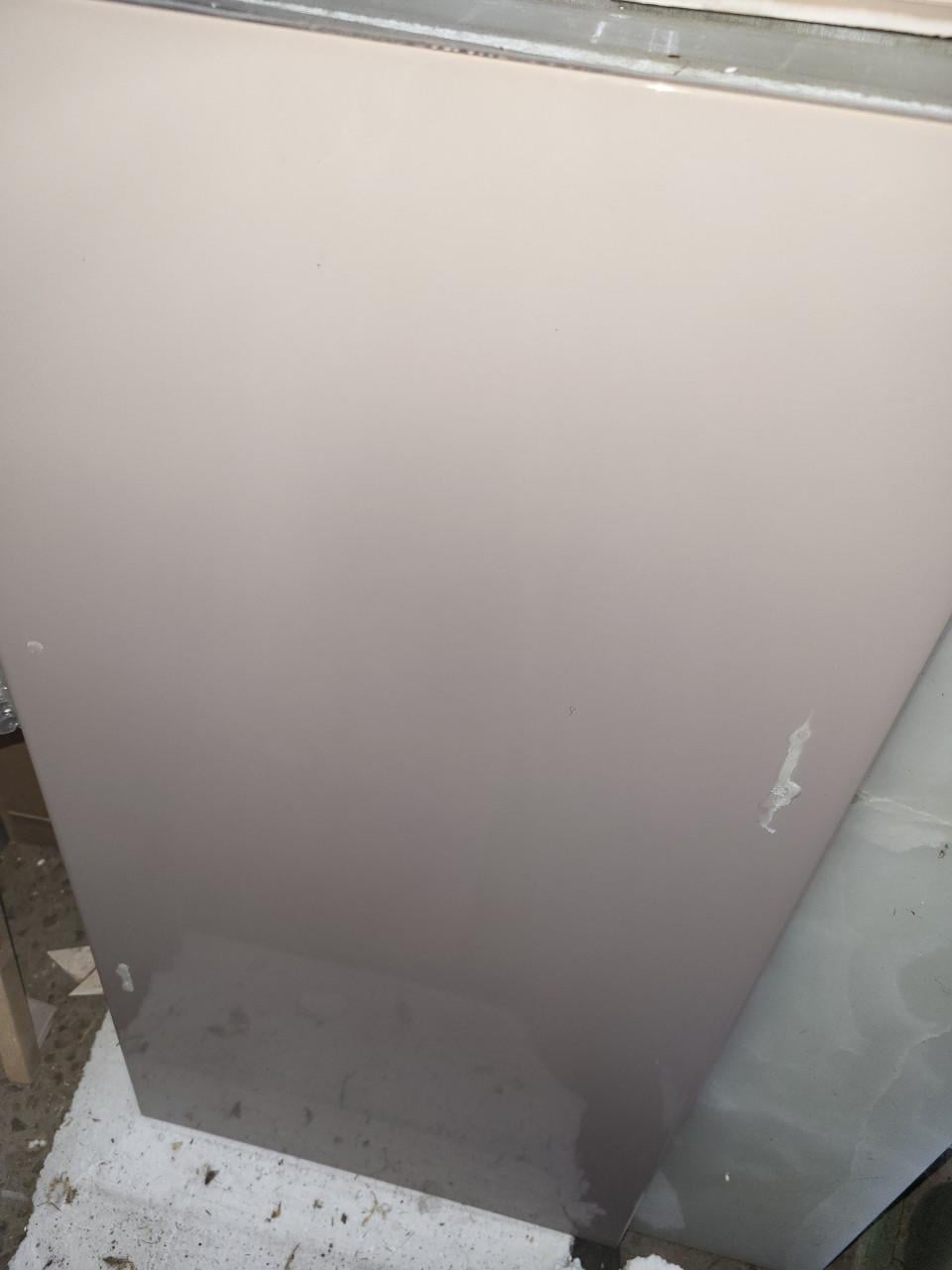 Vloer (wand) tegels 17m2 60x120cm  licht en wandtegel 20 m2 35x71 cm taupe