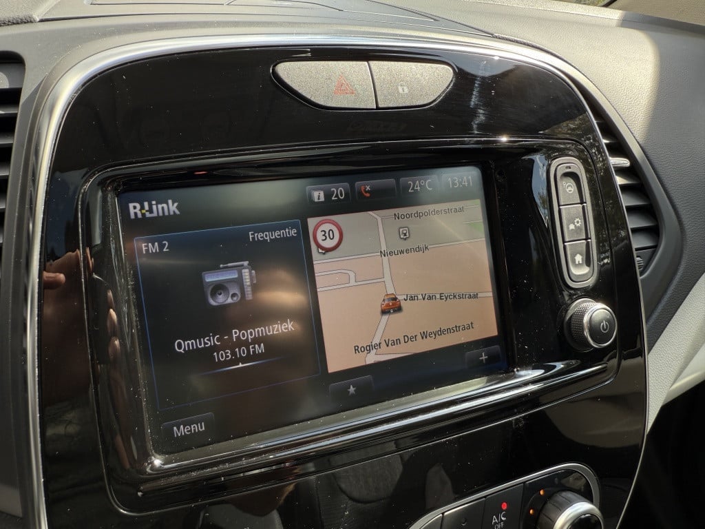 Renault Captur 1.3 tce version s // automaat // trekhaak //