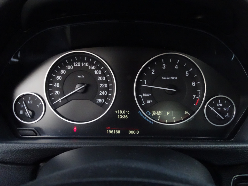 BMW 3-serie 316i executive sport automaat | bi-xenon | afn. trekhaak
