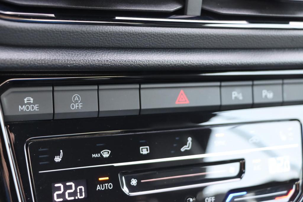 Volkswagen T-roc cabrio 1.5 tsi r-line 150pk dsg7 iq.light | stoel- en stuu