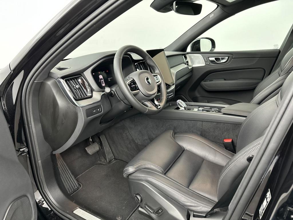 Volvo XC60 t6 398pk recharge ultra black edition | b&w | luchtvering | full